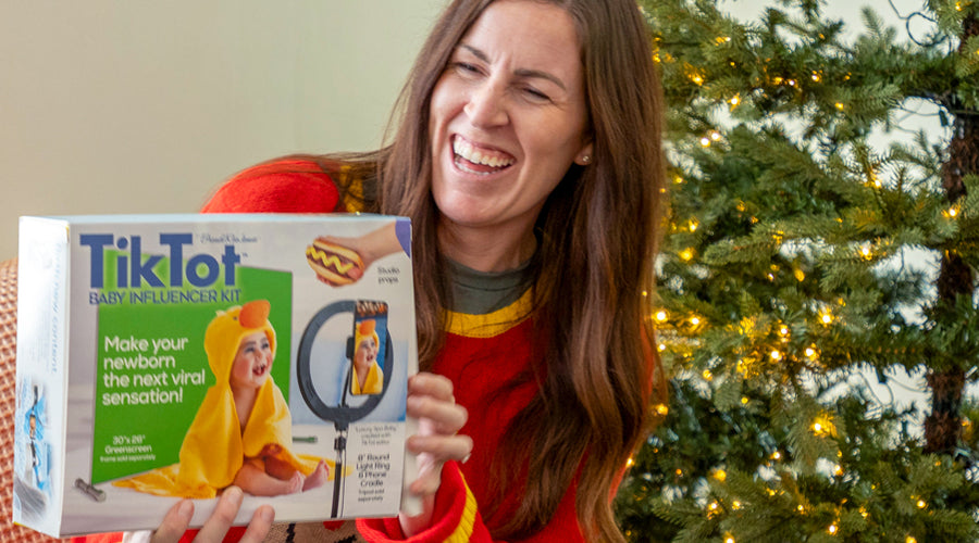 PAIRING THE BEST HOLIDAY GIFTS UNDER $20 TO GO WITH OUR BEST PRANK GIFT BOXES
